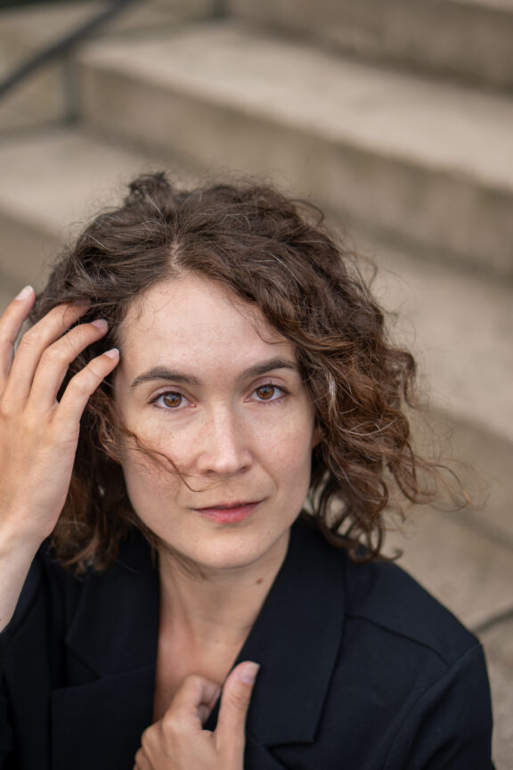 Schauspieler Fotografin Christin Zver Anni C. Salander
